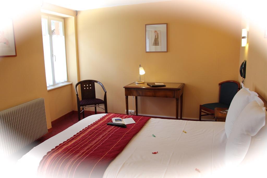Hotel Restaurant La Cigogne مونستر الغرفة الصورة